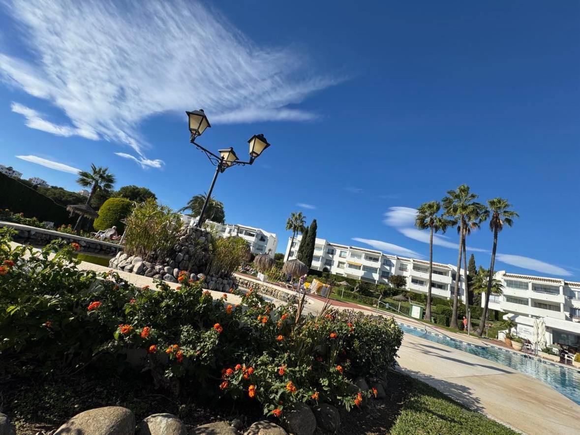 Amazing Sea View Apartment In Miraflores La Cala De Mijas Luaran gambar
