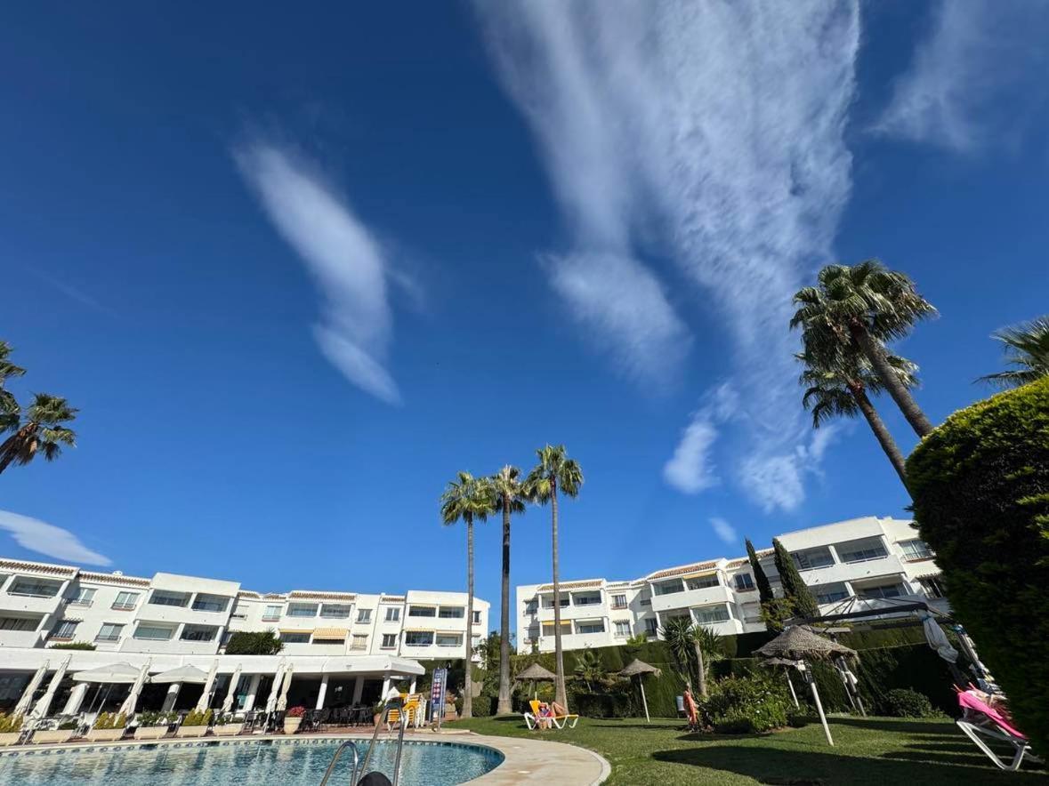 Amazing Sea View Apartment In Miraflores La Cala De Mijas Luaran gambar